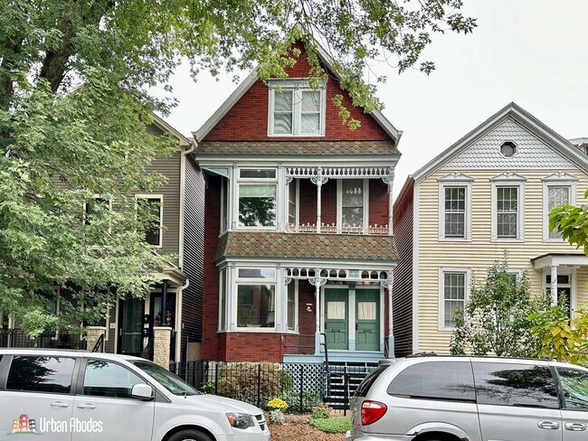 Building Photo - 1829 W Melrose St