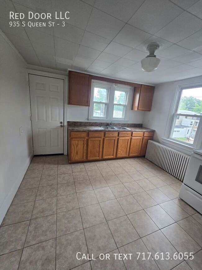 Photo - 935 S Queen St Unit 3