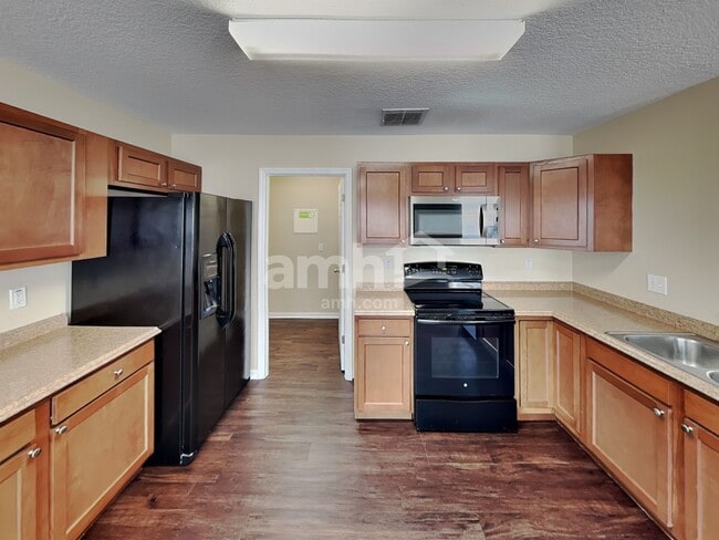 Photo - 2340 Norwood Pl