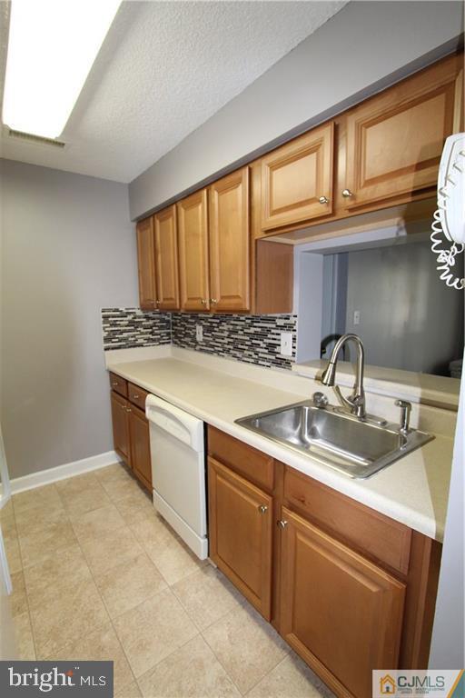 Photo - 5211 Ravens Crest Dr