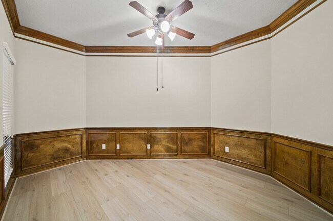 Photo - 1915 Stable Stone Ln