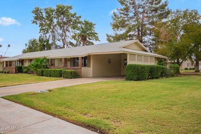 Photo - 13636 N Redwood Dr