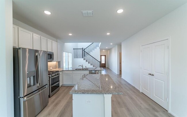 Photo - 200 Copper Lily Dr