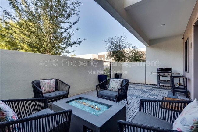 Photo - 1111 E Missouri Ave