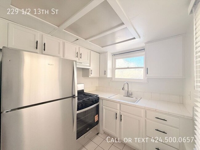 Photo - 229 1/2 13th St-