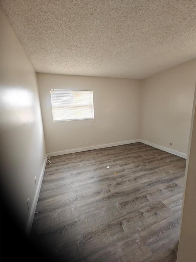 Photo - 2933 NW 89th Ter Unit 6-4