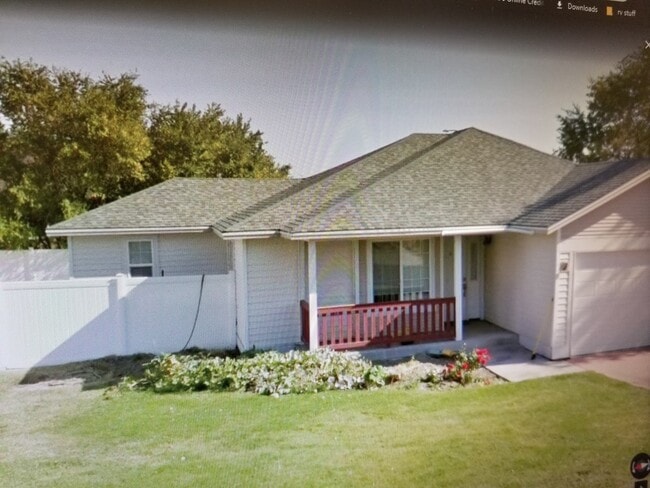 Building Photo - House in Ephrata