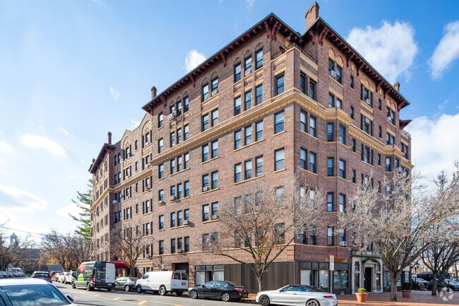 Photo - Wychwood Apartments