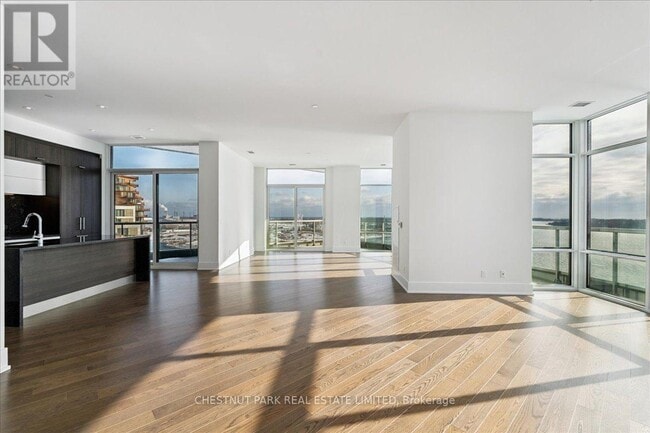 Photo - 1 Edgewater Dr Unité Sph16