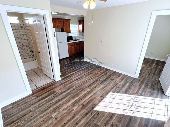 Photo - 1504 Madrid Ave Unit 4