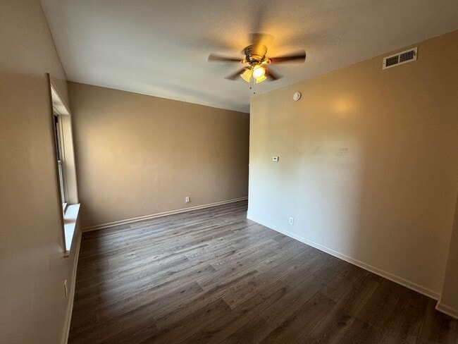 10214 S Martin Luther King Dr Unit 3W