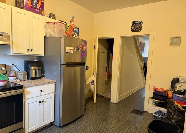 Photo - 526 Walnut St House