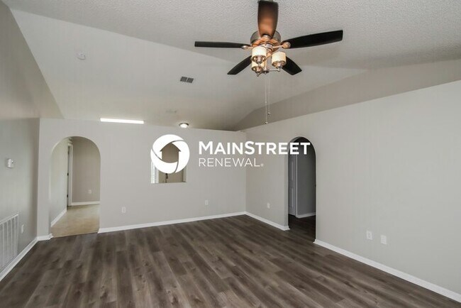 Photo - 3 Bedroom Pet-Friendly Home in PALM BAY, FL with Main Street Renewal