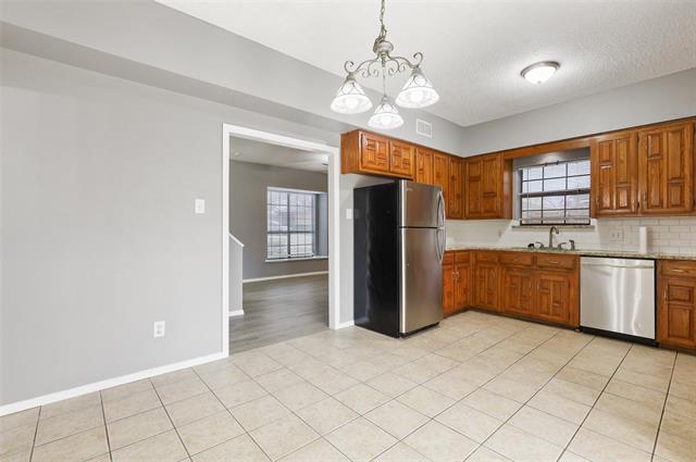 Photo - 8945 Camfield Way St