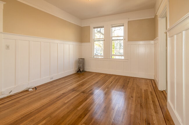 1826 Broderick