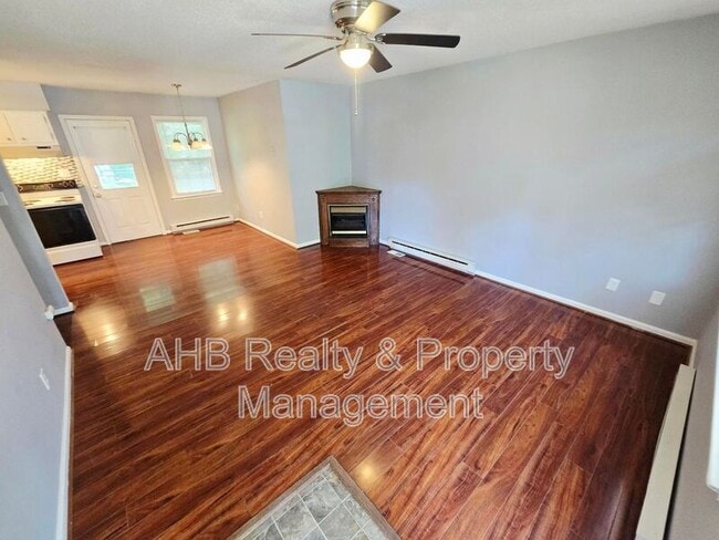 Photo - 704 S Broad St