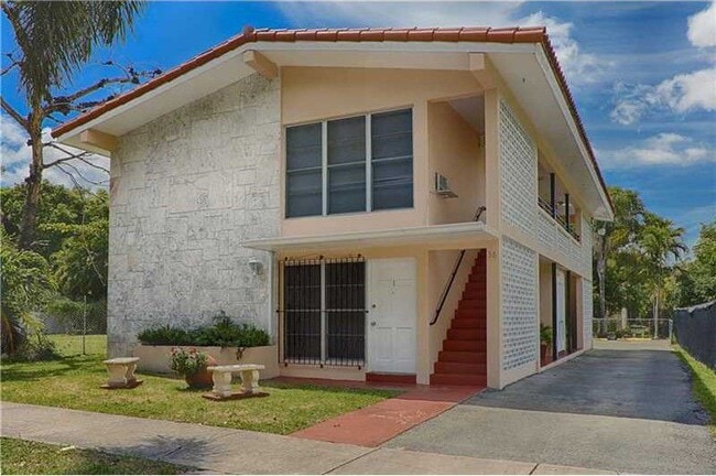 Photo - 36 Santillane Ave Unit 1