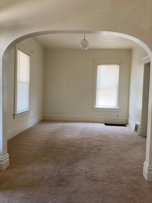 Photo - 2133 N North St Unit 2133