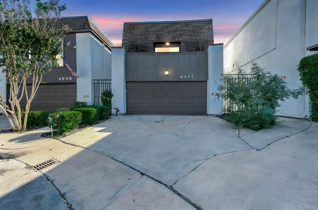 Photo - 4507 Medinah Pl