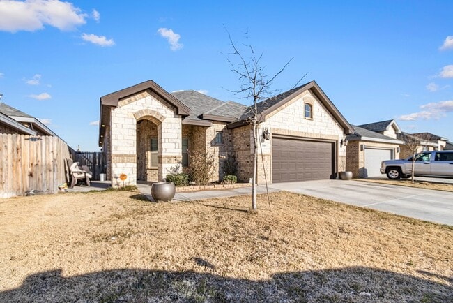 Photo - 5304 Congress Rd