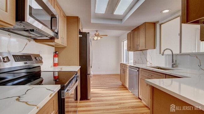 Photo - 368B Metuchen Dr