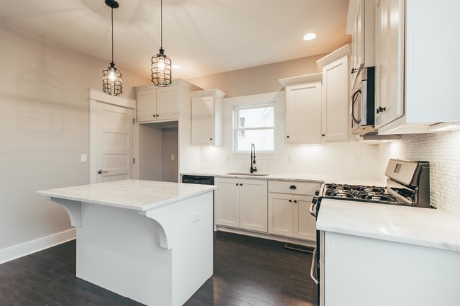 Photo - 2134 15th Ave N