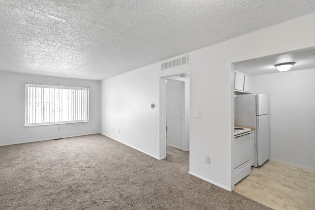 Metro East Apartments