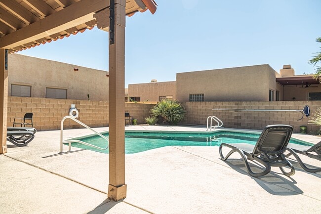 3742 N Bay Horse Loop