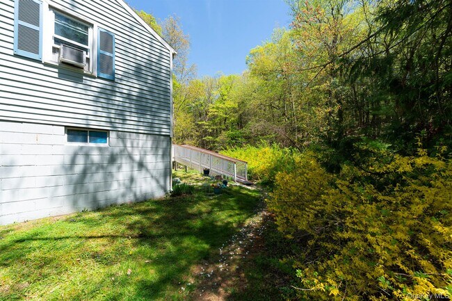 Photo - 21 Van Dam Rd