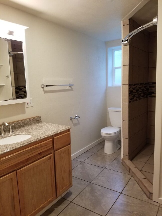 1419 Idaho St Unidad C (IC)