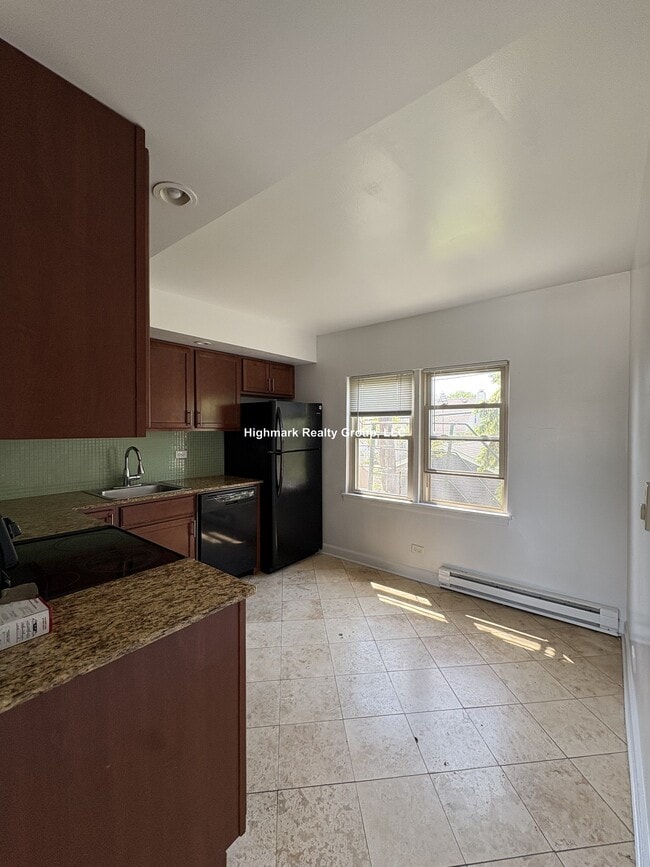 Photo - 7632 N Milwaukee Ave Unit 4N