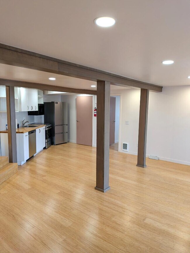 Photo - 1221 Toledo St