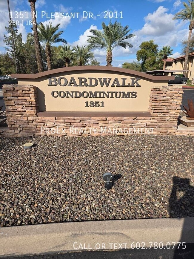 Building Photo - 1351 N Pleasant Dr Unit 2011