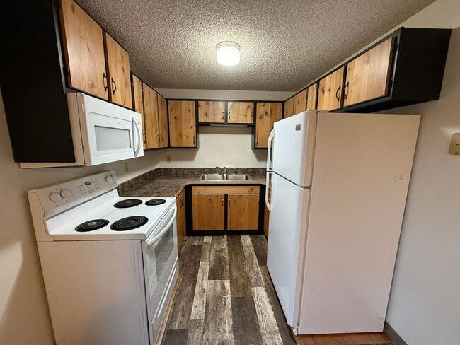 Photo - Two bedroom, one and bathroom townhome loc...