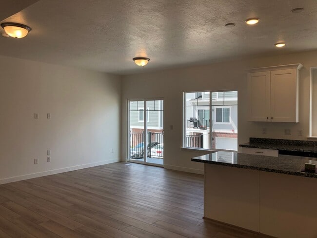 4217 W Scofield Park Ct
