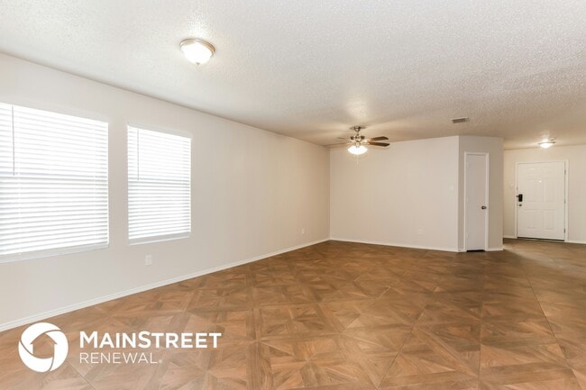 Photo - 2109 Doecrest Dr