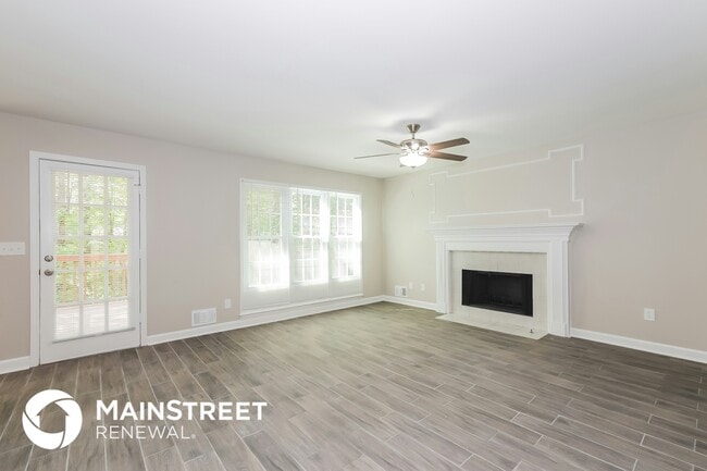 Photo - 4090 Stony River Way