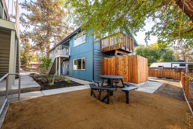 Photo - The RidgeLine Apartments