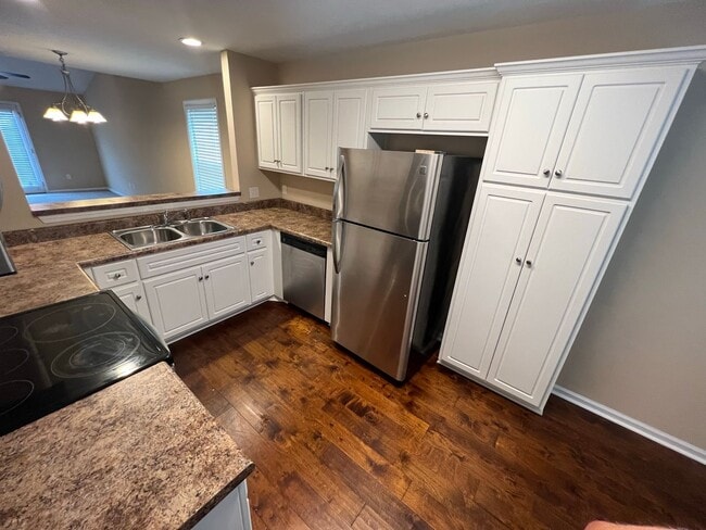 Photo - 132 Buckhaven Way