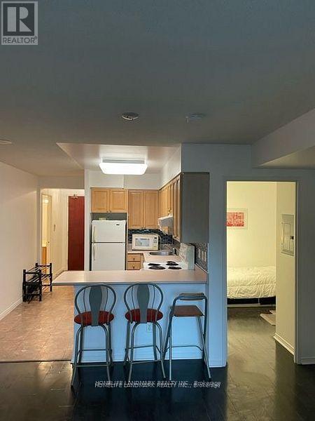 Photo - 750 Bay St. Unité 901