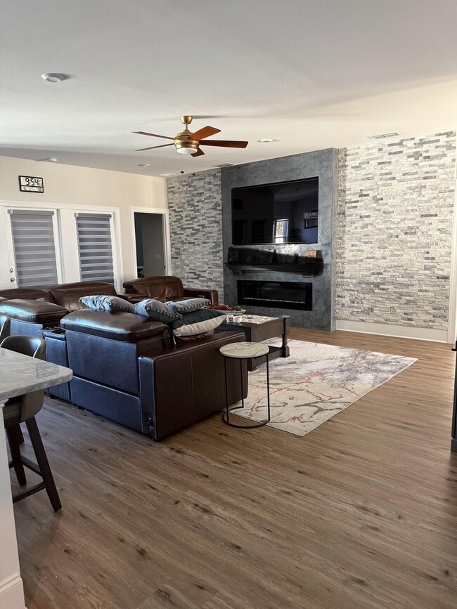 Photo - 3948 Ella Dr