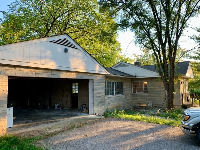 Photo - 2000 E Atwater Ave