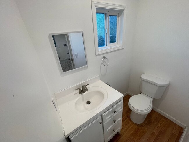 Photo - Lovely 2 Bedroom Downtown Antioch Unit A