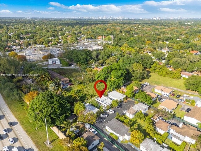 Building Photo - 601 NW 90th St Unit 13