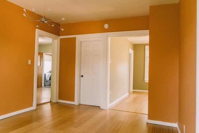 Photo - 379 E Wabasha St