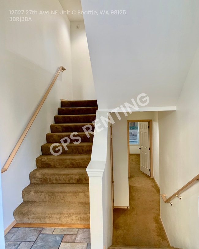 Photo - 12527 27th Ave NE