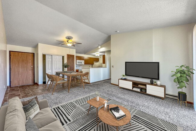 Photo - Somerset Apartments
