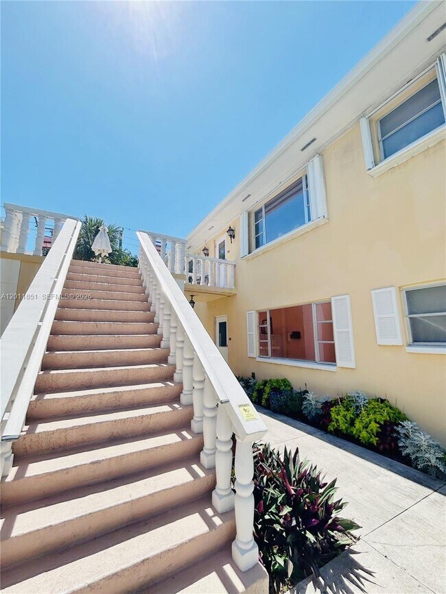Photo - 5840 NE 22nd Way Unit 728