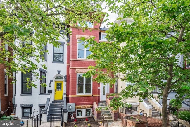 Photo - 20 T St NW Townhome