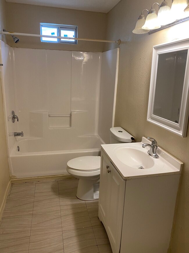 Photo - 83 Old Military Hwy